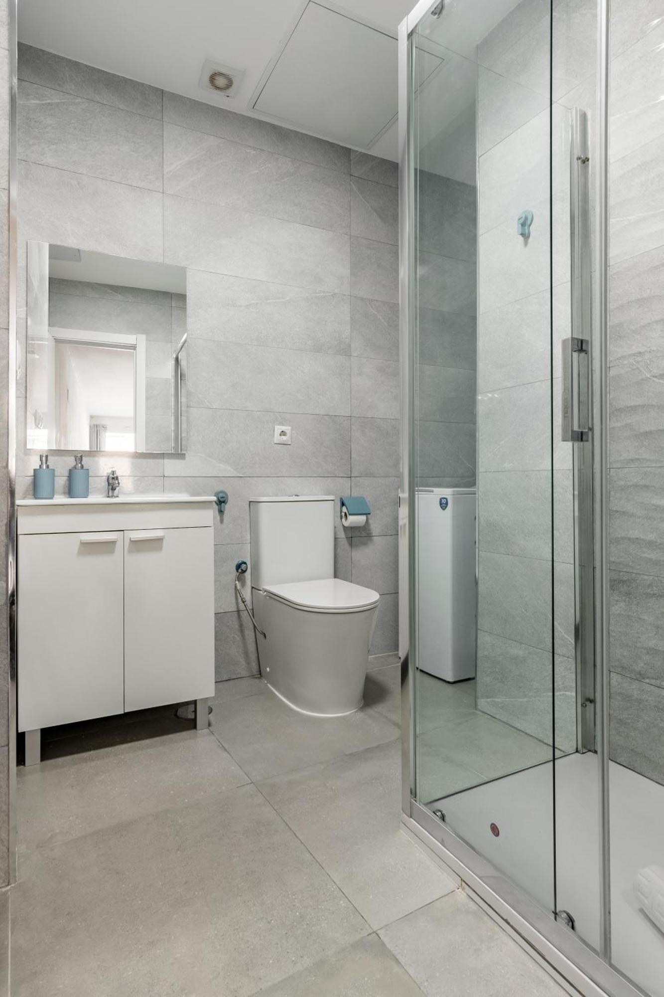 Apartament Charming Lucero Madryt Zewnętrze zdjęcie