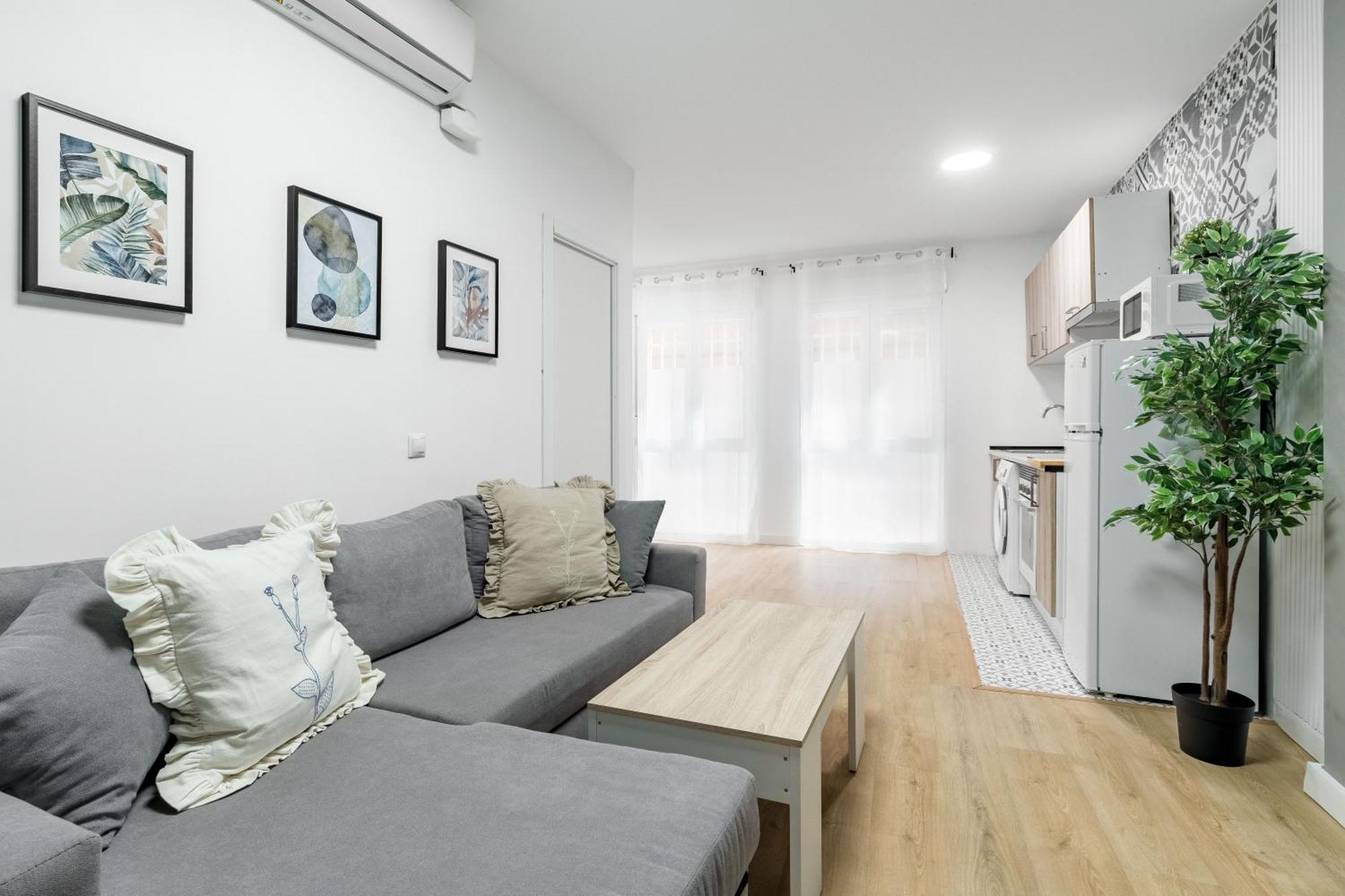 Apartament Charming Lucero Madryt Zewnętrze zdjęcie