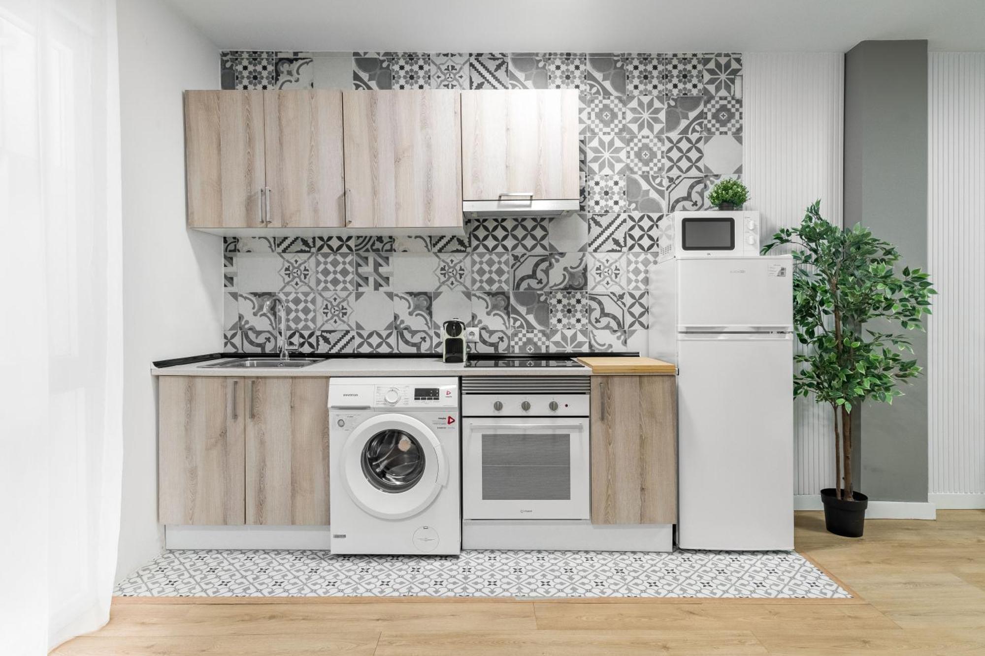 Apartament Charming Lucero Madryt Zewnętrze zdjęcie
