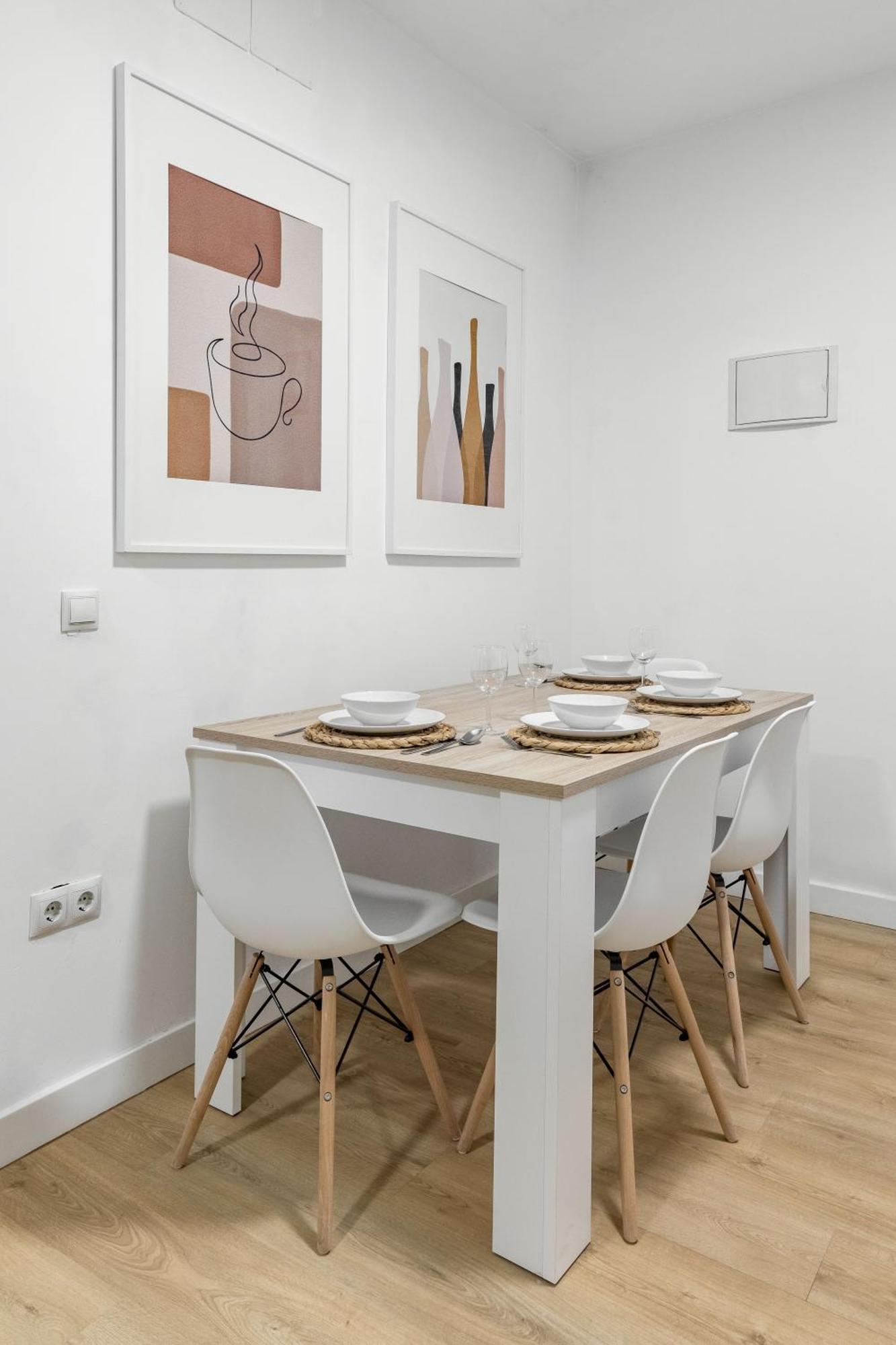 Apartament Charming Lucero Madryt Zewnętrze zdjęcie