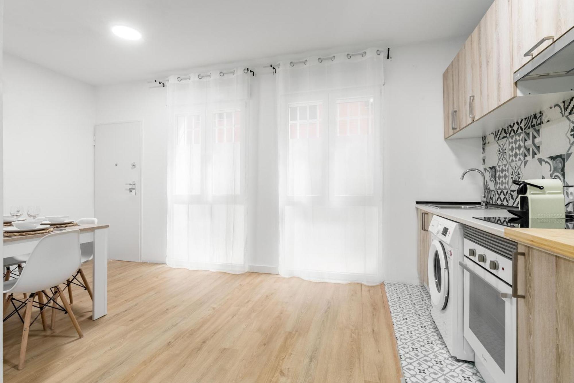 Apartament Charming Lucero Madryt Zewnętrze zdjęcie