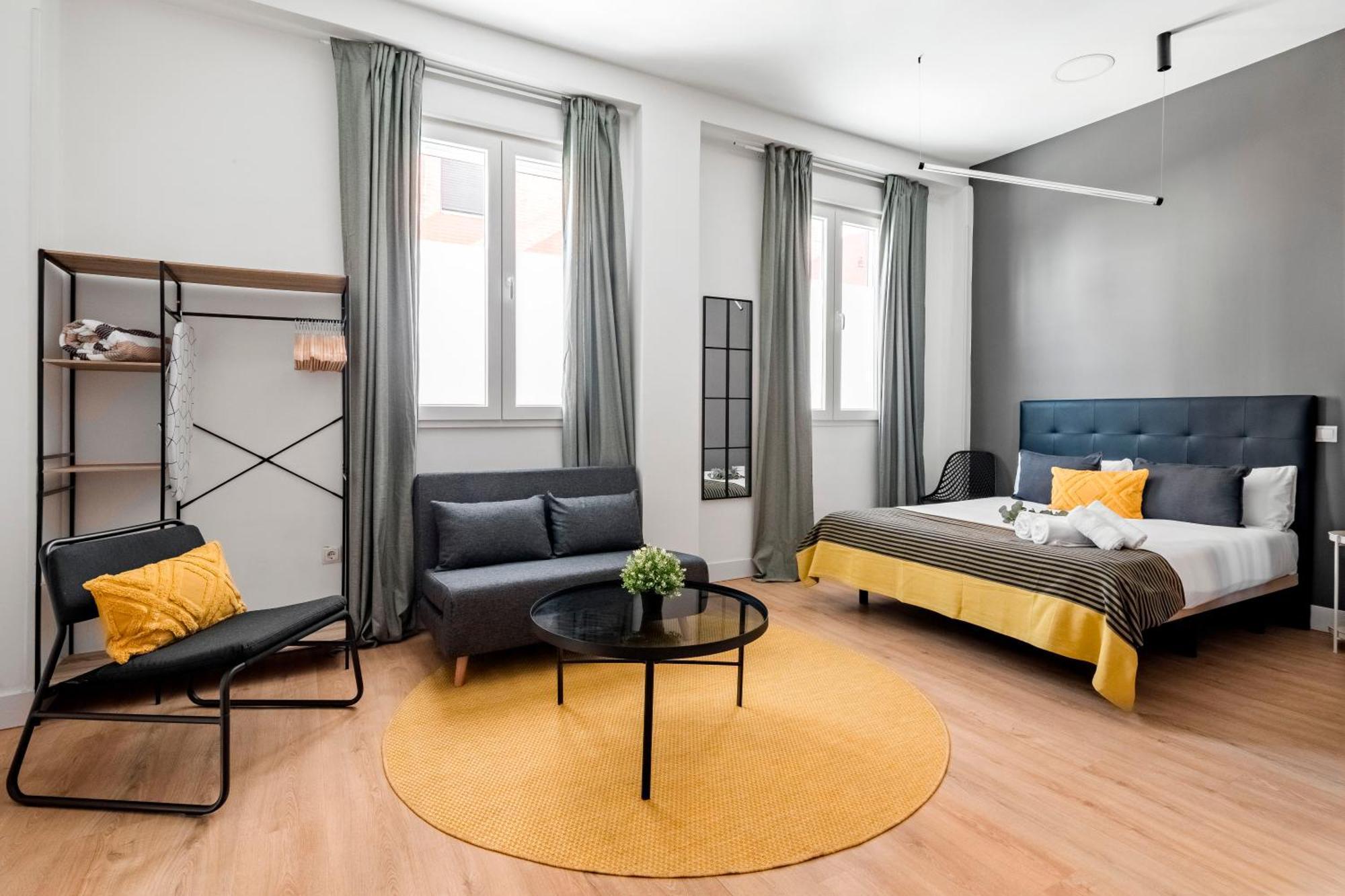 Apartament Charming Lucero Madryt Zewnętrze zdjęcie