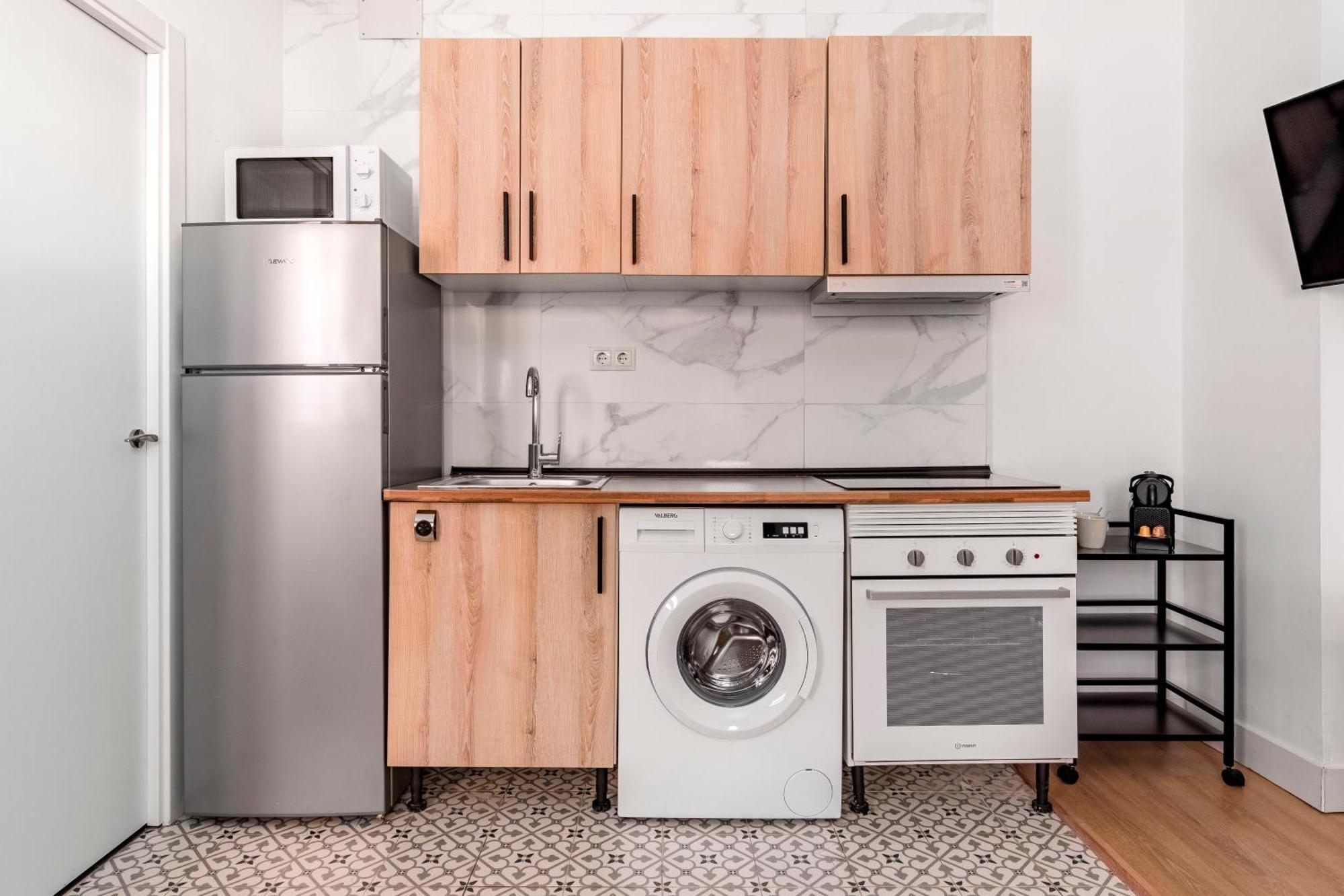Apartament Charming Lucero Madryt Zewnętrze zdjęcie