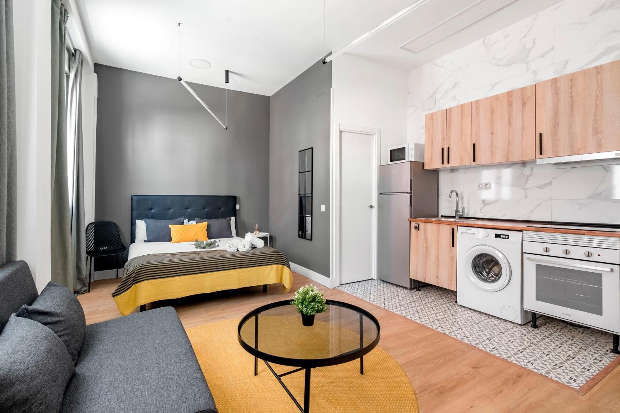 Apartament Charming Lucero Madryt Zewnętrze zdjęcie