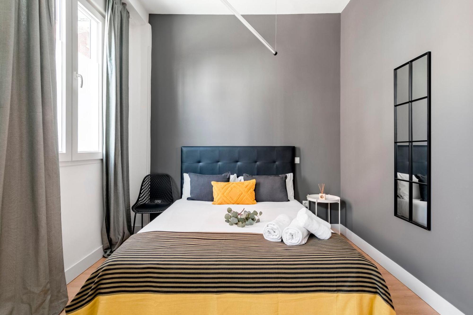 Apartament Charming Lucero Madryt Zewnętrze zdjęcie